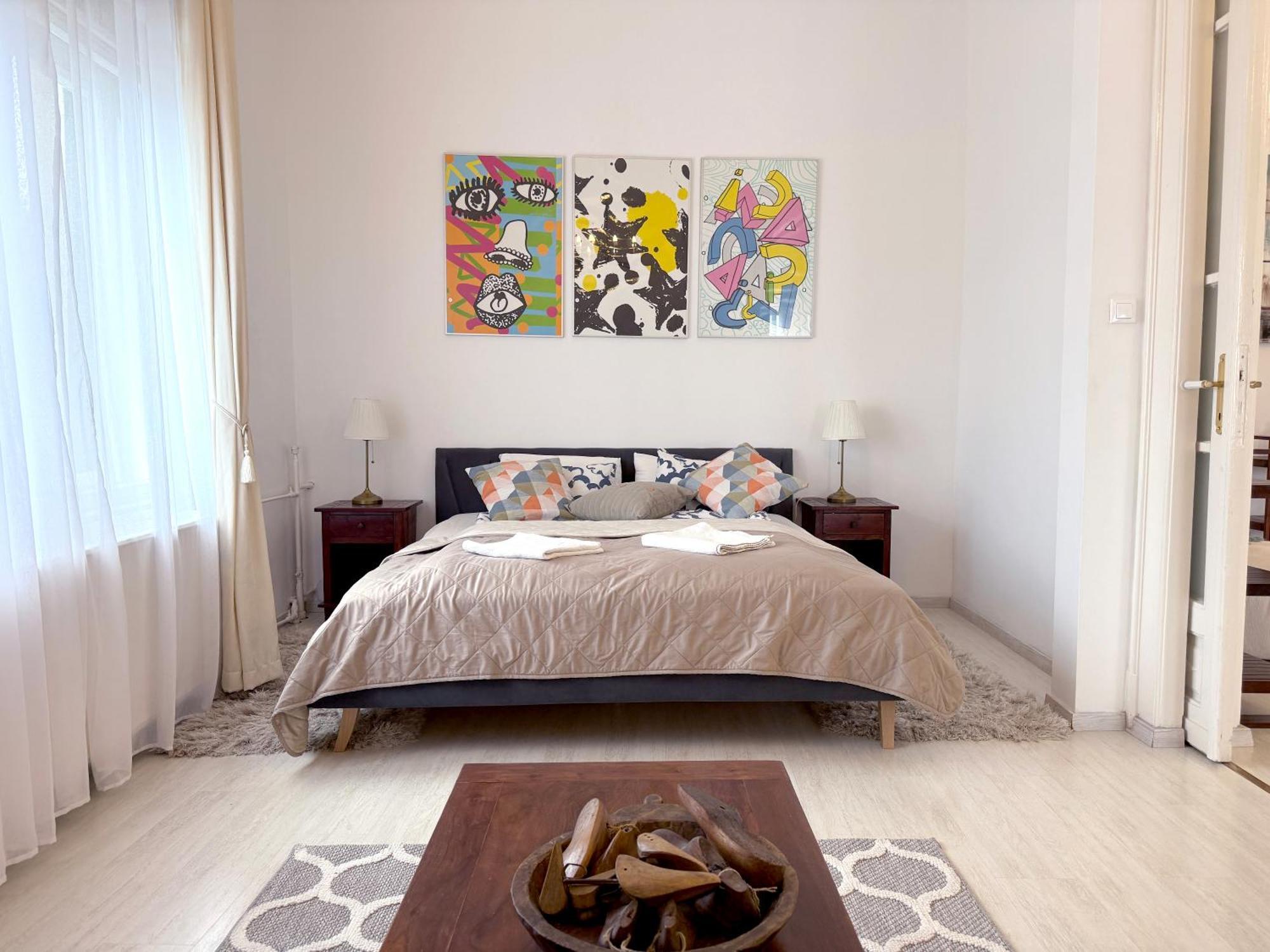 Elegant 125M2 Apartment In Center Of ブダペスト エクステリア 写真