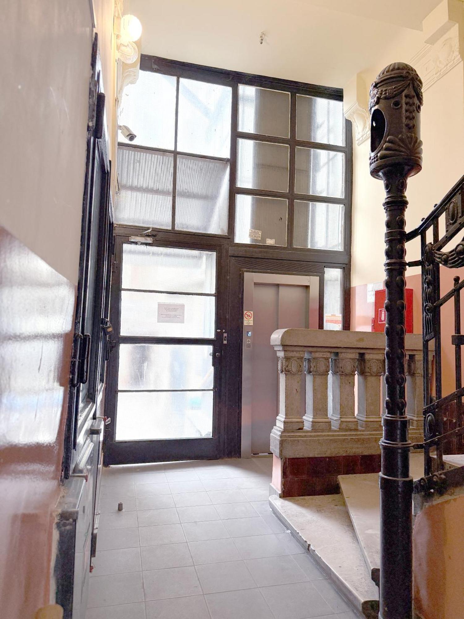 Elegant 125M2 Apartment In Center Of ブダペスト エクステリア 写真